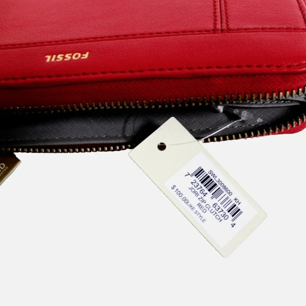 Fossil Jori RFID Leather Flap Clutch Wristlet Wallet Red